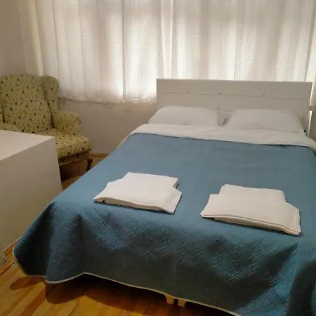 2 Bedrooms Area Located 1floor Apartment