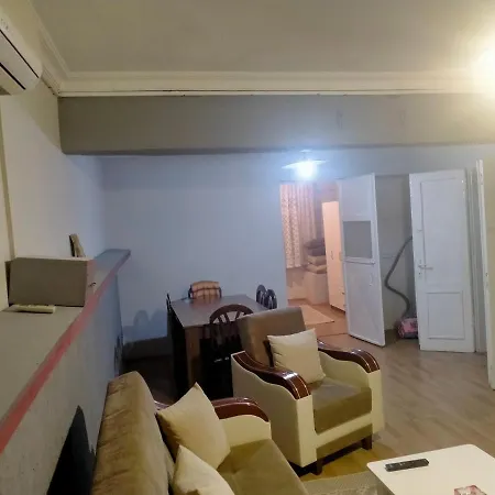 2 Bedrooms Area Located 1floor * Estambul