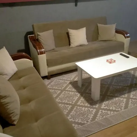 Apartamento 2 Bedrooms Area Located 1floor Estambul